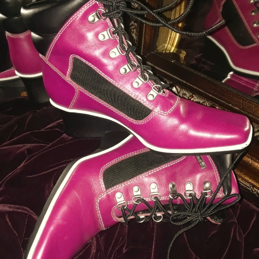 Timberland square toe ankle boots